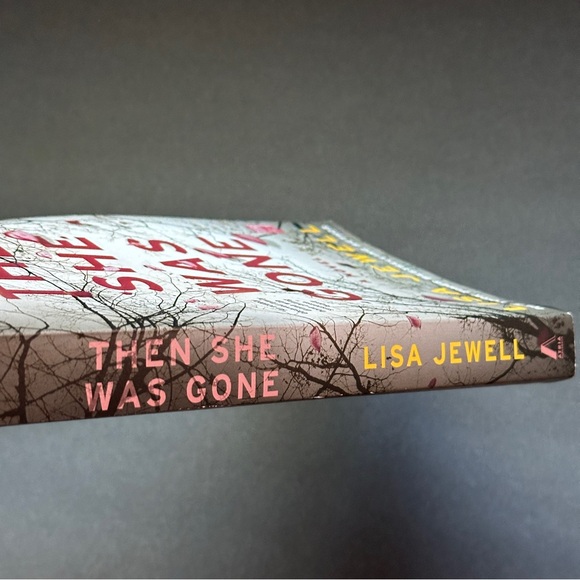 Then She Was Gone: A Novel by Lisa Jewell | Fiction, Mystery | Paperback Book - Picture 3 of 8